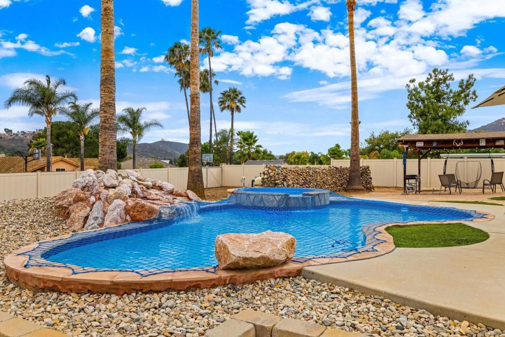 Image 62 of property listing at 23619 Barrego Way, Ramona, CA 92065