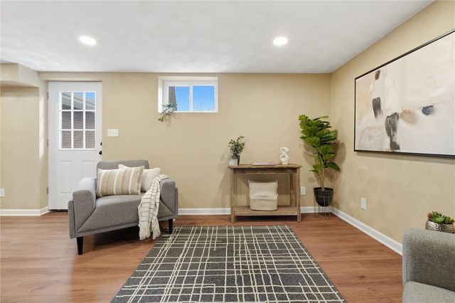 230 Clairmont St, North Huntingdon, PA 15642