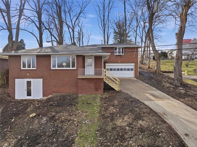 230 Clairmont St, North Huntingdon, PA 15642