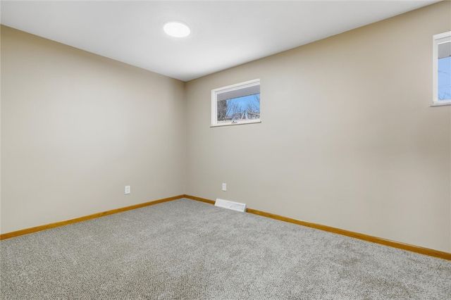 230 Clairmont St, North Huntingdon, PA 15642