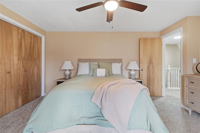 230 Clairmont St, North Huntingdon, PA 15642