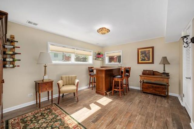 721 S Stone Avenue, La Grange, IL 60525