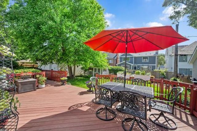 721 S Stone Avenue, La Grange, IL 60525