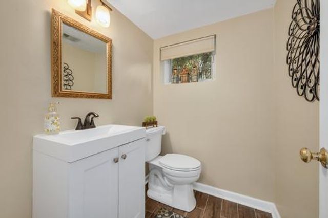 721 S Stone Avenue, La Grange, IL 60525