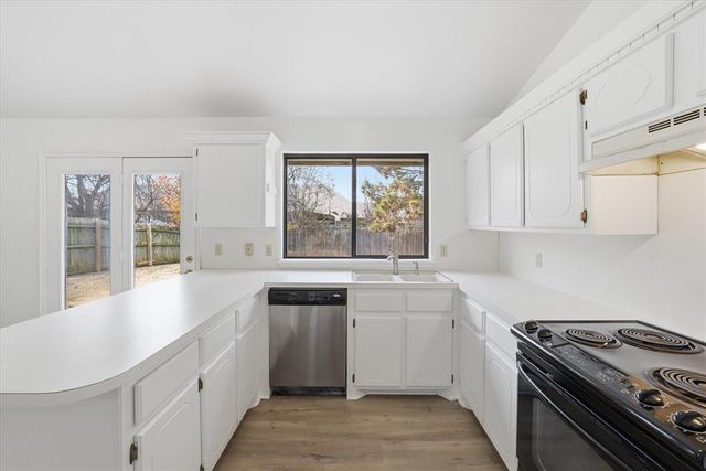 12021 Moon Beam Drive, Oklahoma City, OK 73162