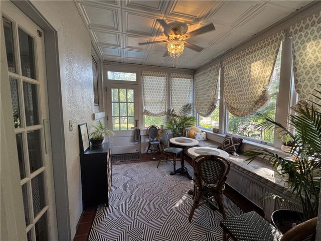 60 Stockton Ave, Uniontown, PA 15401