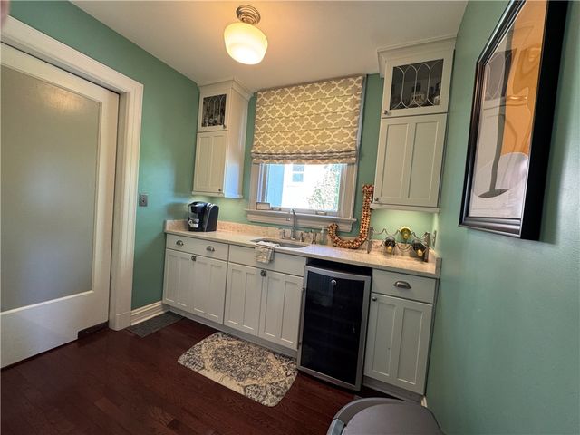 60 Stockton Ave, Uniontown, PA 15401