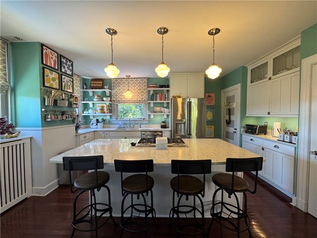 60 Stockton Ave, Uniontown, PA 15401