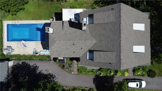60 Stockton Ave, Uniontown, PA 15401