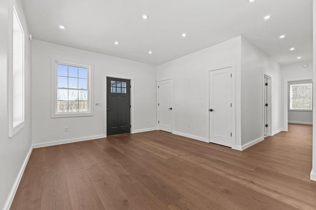 84 Sweet Bedrock Lane, Georgia, VT 05478