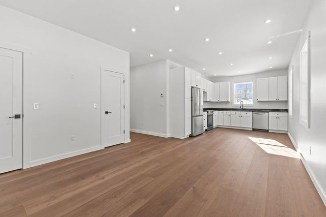 84 Sweet Bedrock Lane, Georgia, VT 05478