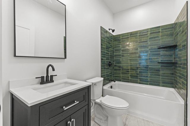 84 Sweet Bedrock Lane, Georgia, VT 05478