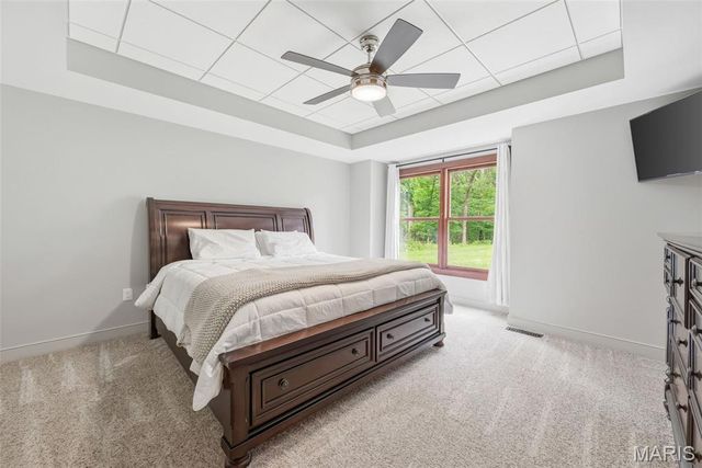 4325 Hueffmeier Road, Defiance, MO 63341