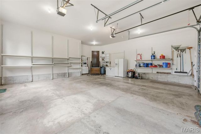 4325 Hueffmeier Road, Defiance, MO 63341