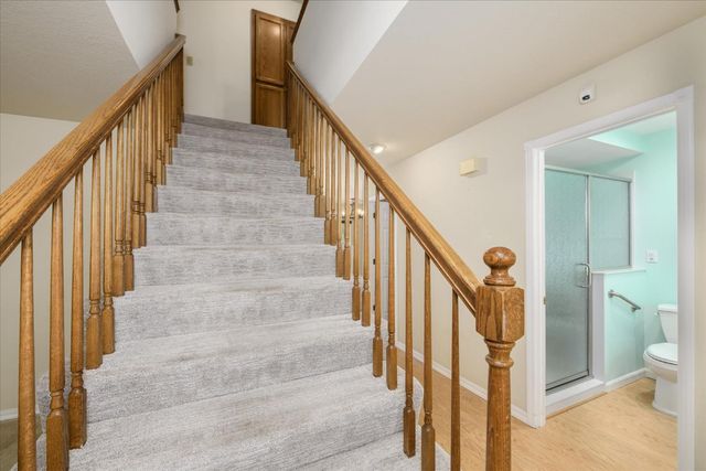 610 Hernandez Ln, Roseville, CA 95678