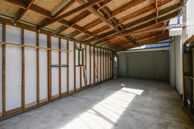 610 Hernandez Ln, Roseville, CA 95678