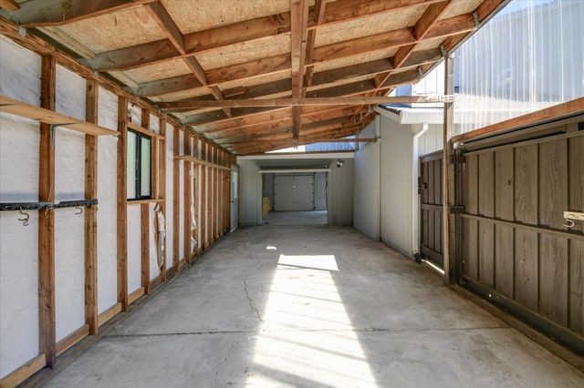 610 Hernandez Ln, Roseville, CA 95678