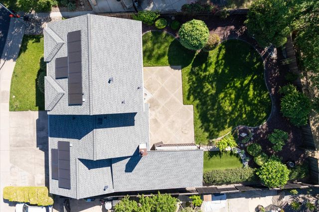 610 Hernandez Ln, Roseville, CA 95678