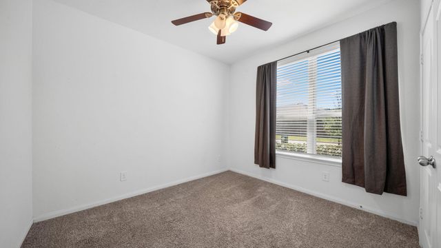 1388 Grays Gully Drive, Montgomery, TX 77316