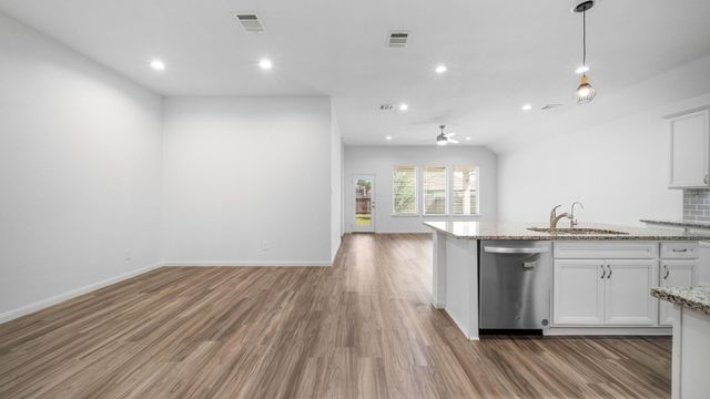 1388 Grays Gully Drive, Montgomery, TX 77316