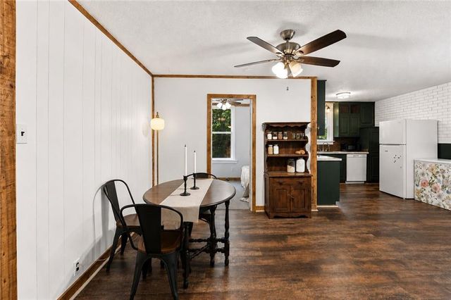 17121 Monte Verde Drive, Belton, MO 64012
