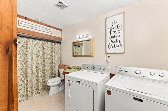 17121 Monte Verde Drive, Belton, MO 64012