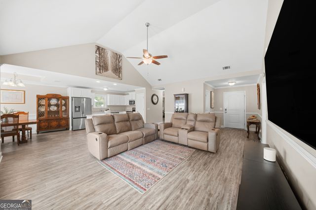 708 Ogeechee Drive E, Statesboro, GA 30461