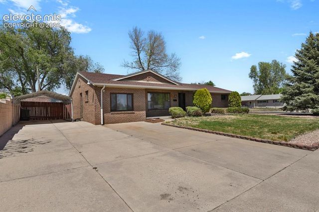 404 Esther Drive, Colorado Springs, CO 80911