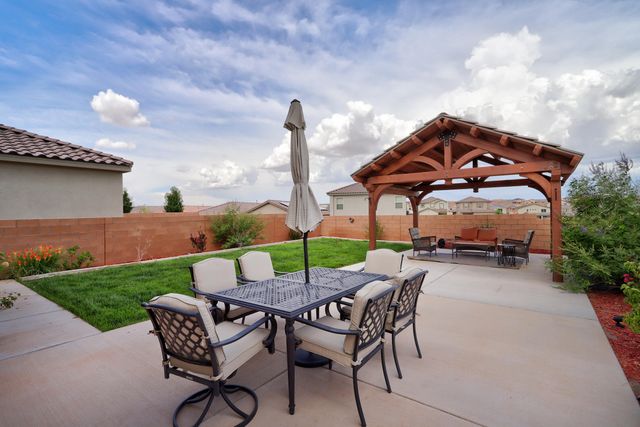 3202 Tazanita Loop SE, Rio Rancho, NM 87124