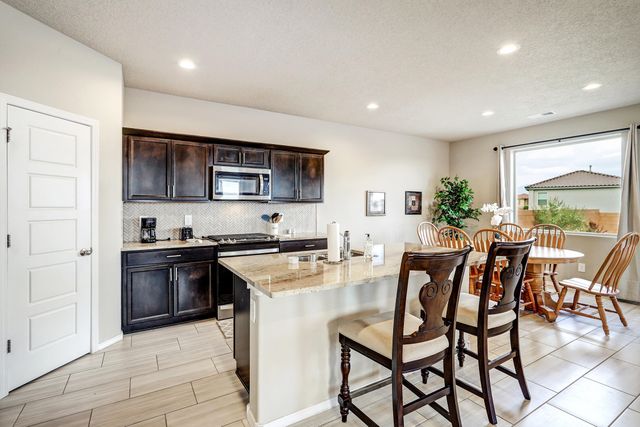 3202 Tazanita Loop SE, Rio Rancho, NM 87124