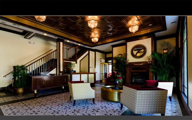 120 N Davis Lane, Defuniak Springs, FL 32433