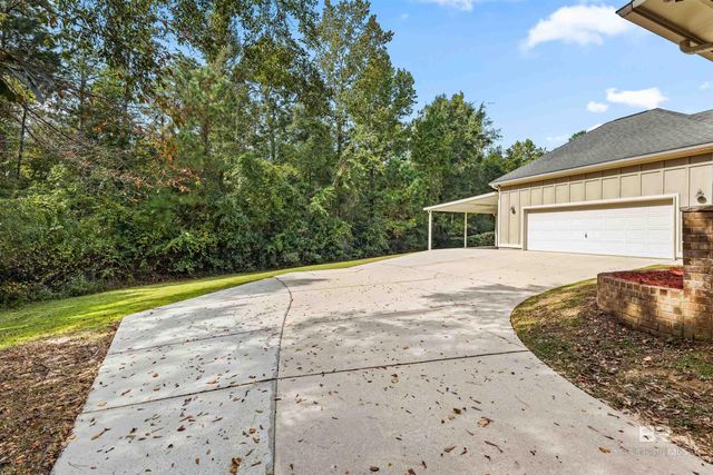 32733 Curlew Court, Spanish Fort, AL 36527