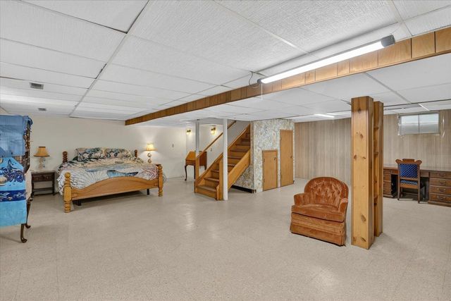 726 Rockshire Drive, Janesville, WI 53546