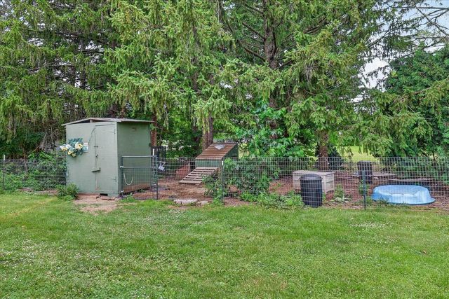 726 Rockshire Drive, Janesville, WI 53546