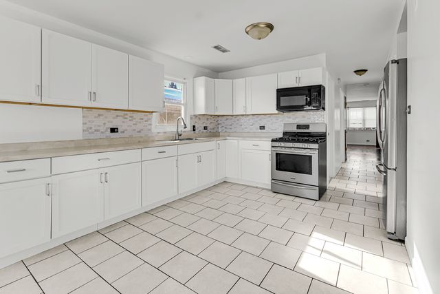 403 Prairie Avenue 1, Calumet City, IL 60409