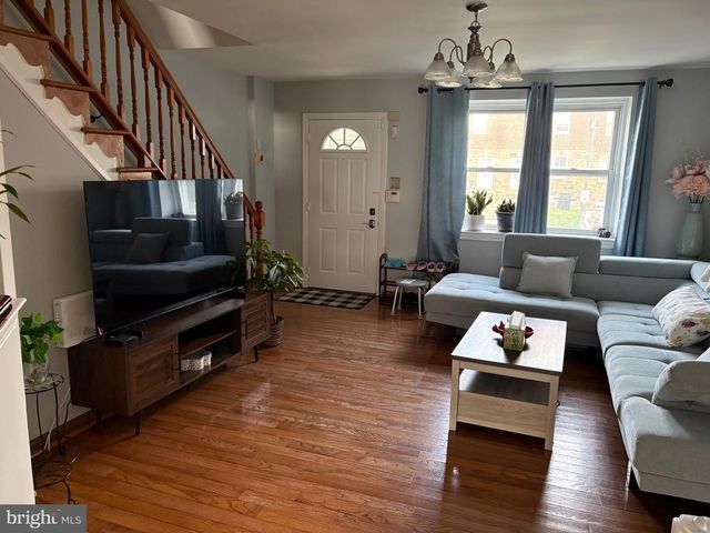 6716 AKRON ST, Philadelphia, PA 19149