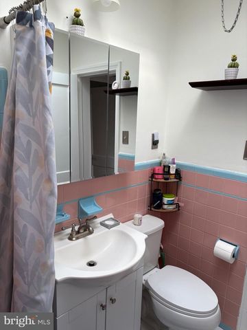 6716 AKRON ST, Philadelphia, PA 19149