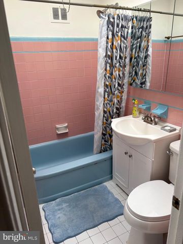6716 AKRON ST, Philadelphia, PA 19149