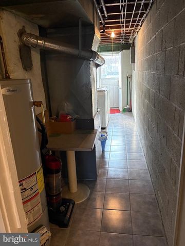 6716 AKRON ST, Philadelphia, PA 19149