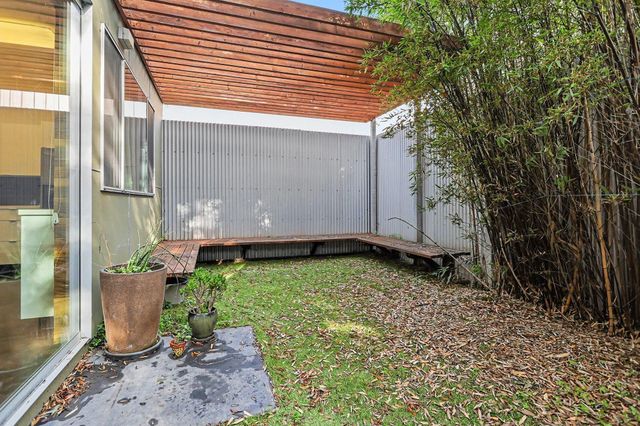 3425 Louise Street, Oakland, CA 94608