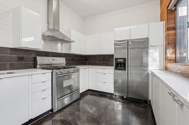 3425 Louise Street, Oakland, CA 94608