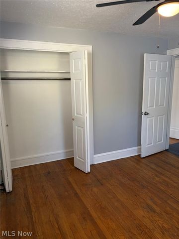 1037 Rushleigh Road, Cleveland Heights, OH 44121