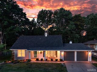 5929 Shortleaf Court, St Louis, MO 63128