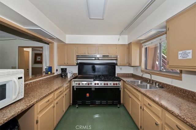 391 Montclair, Big Bear City, CA 92314