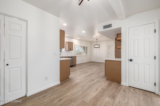 12521 E Calle Tatita, Tucson, AZ 85749