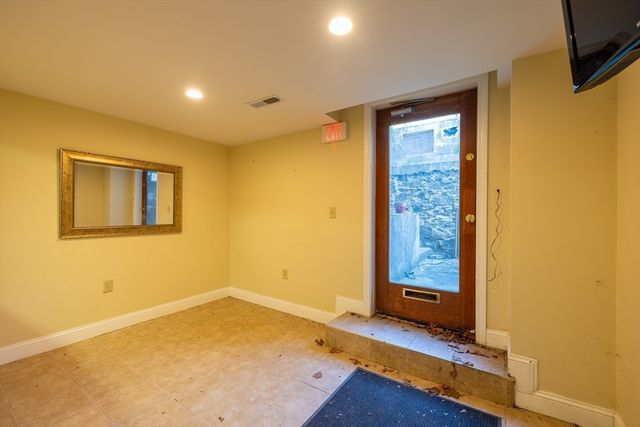 567 Talbot Ave 567, Boston, MA 02124