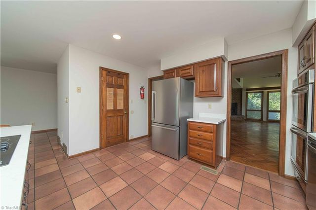 1901 Hennings Road, East Bend, NC 27018