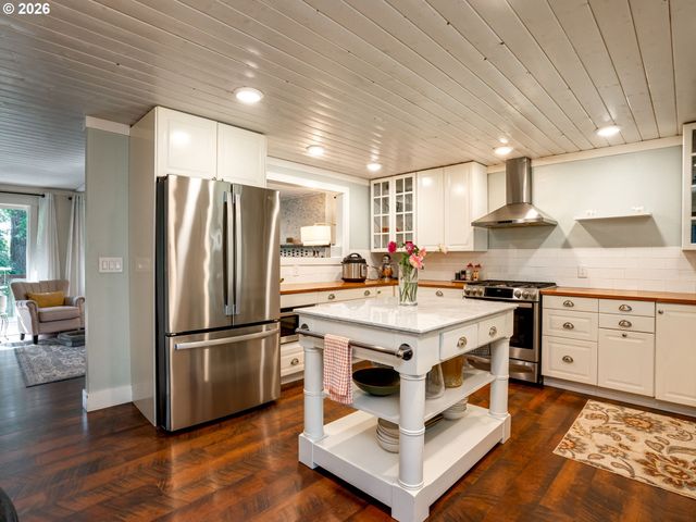 17505 Ne HILLSBORO Hwy, Newberg, OR 97132
