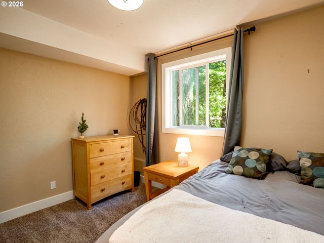 17505 Ne HILLSBORO Hwy, Newberg, OR 97132