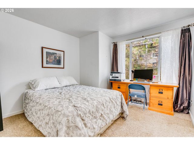 8730 Sw 147TH Ter 102, Beaverton, OR 97007